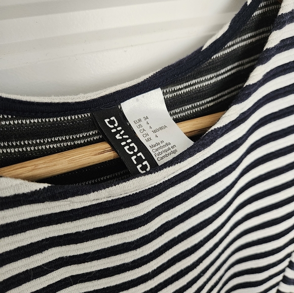 Black and white stripped dress - Picture 1 of 2